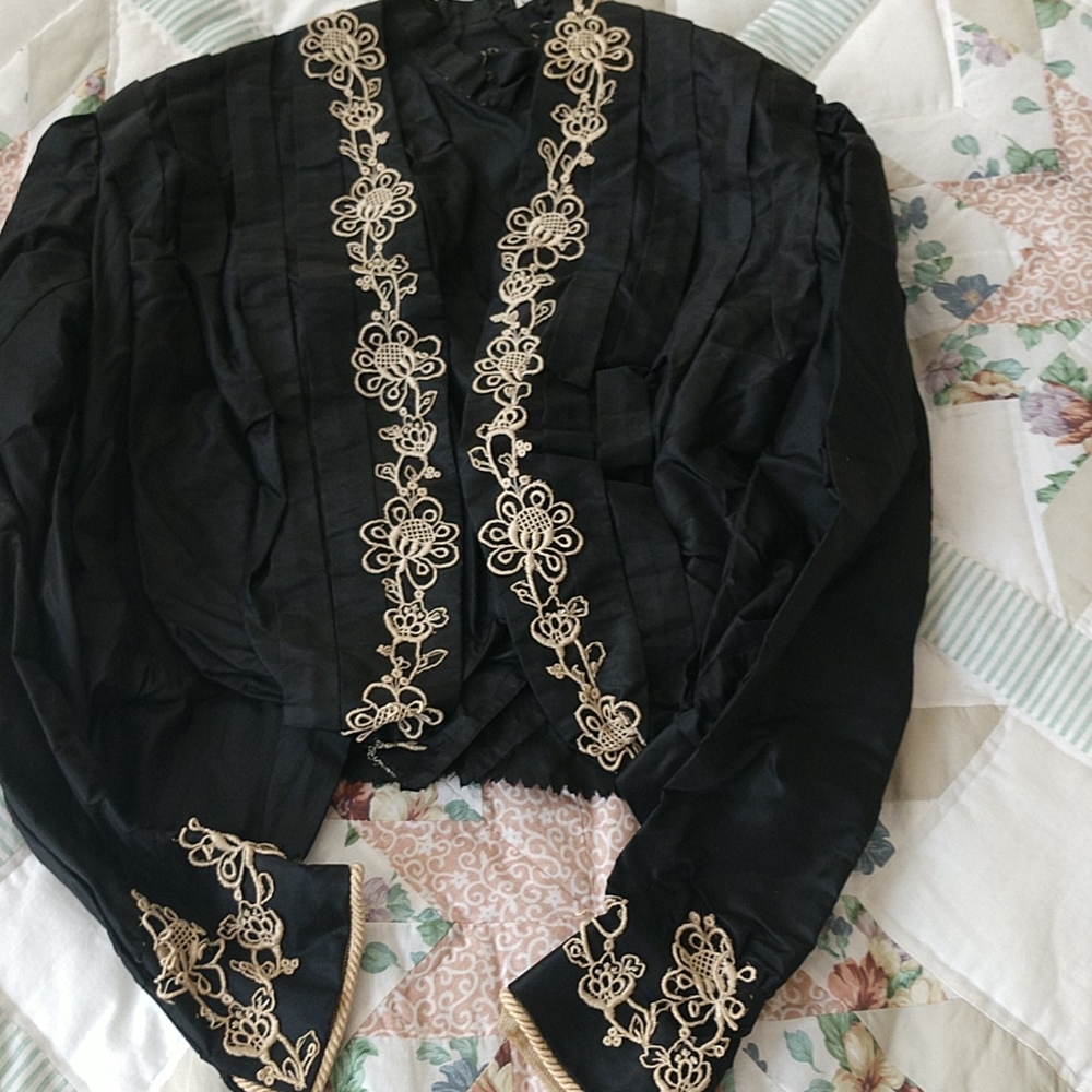 TRUE VICTORIAN ANTIQUE Cutwork Lace Trimmed SILK TAFFETTA BODICE